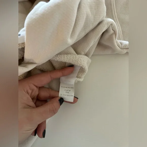 perfectwhitetee Kokomo Beach Raw Hem Cut Off Crop Hoodie Ivory Cotton S - Picture 6 of 7